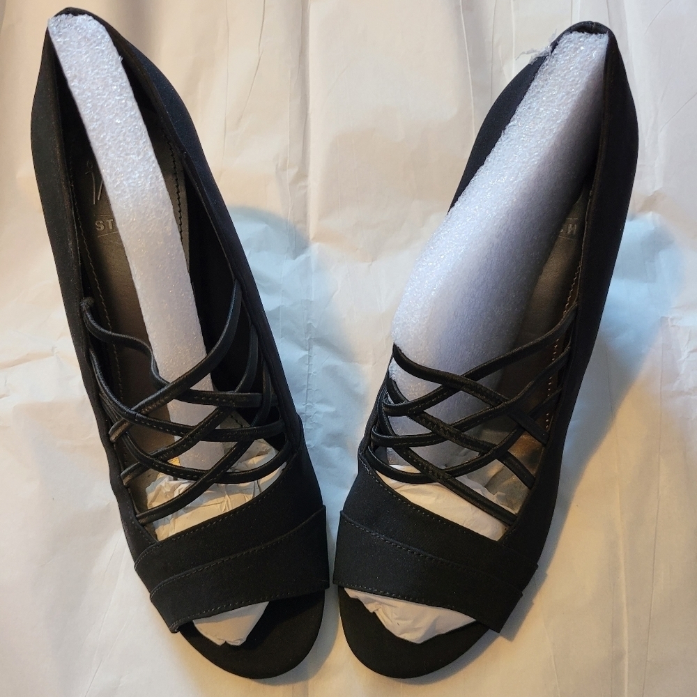 IMPO Vivi Black Sandals